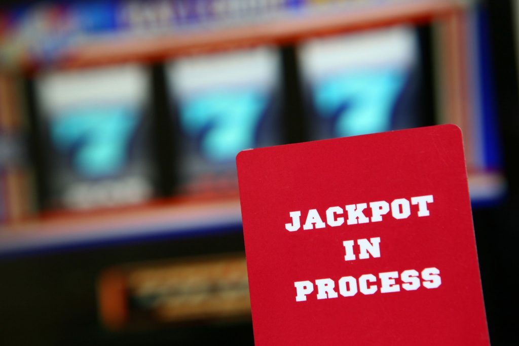 Making the Most of Bonuses and Promotions in Progressive Jackpot Slots